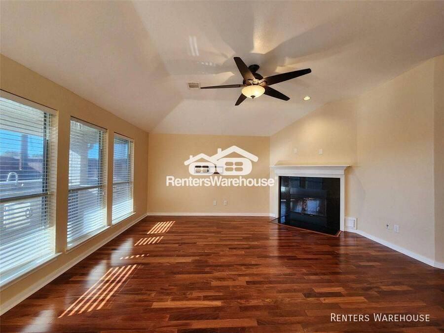 1359 Coleman Boylan Drive - Photo 5 of 27