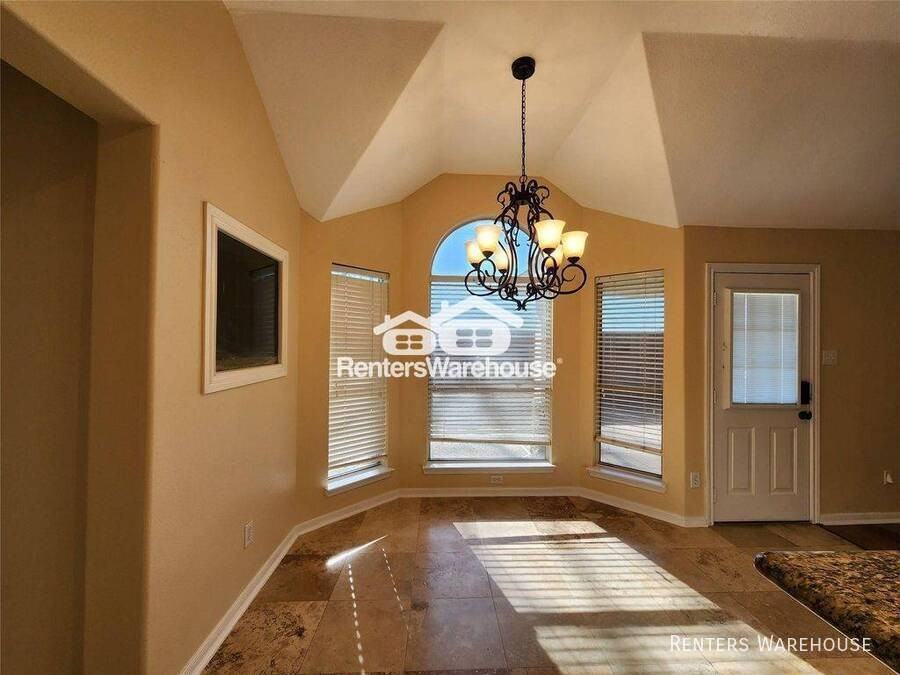 1359 Coleman Boylan Drive - Photo 6 of 27