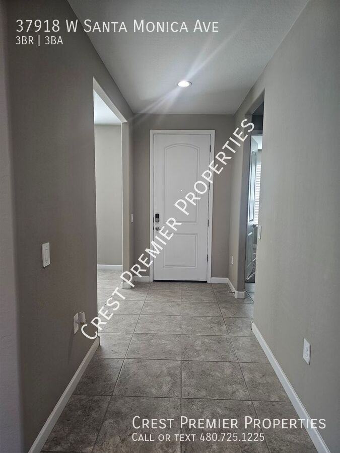 37918 W Santa Monica Ave - Photo 3 of 16