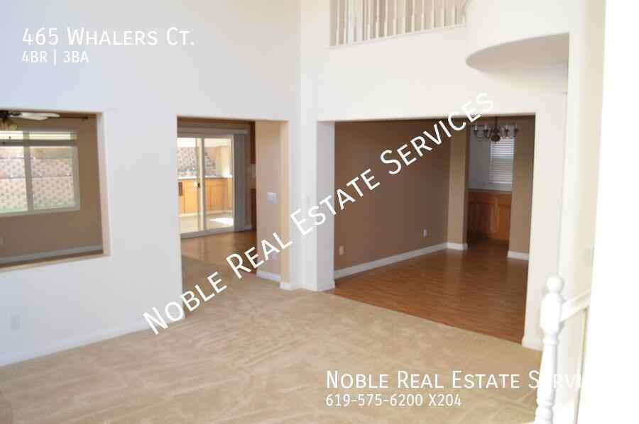 465 Whalers Court - Photo 3 of 18