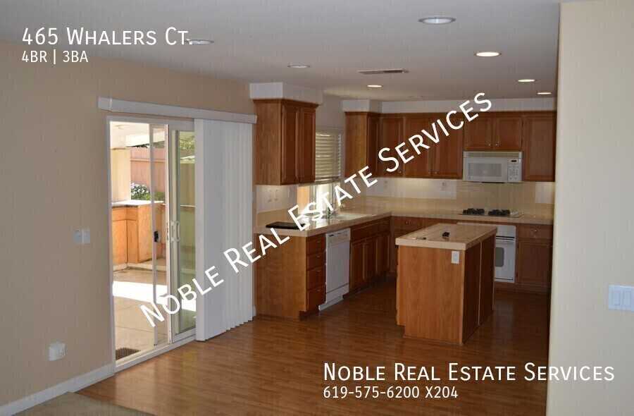 465 Whalers Court - Photo 6 of 18