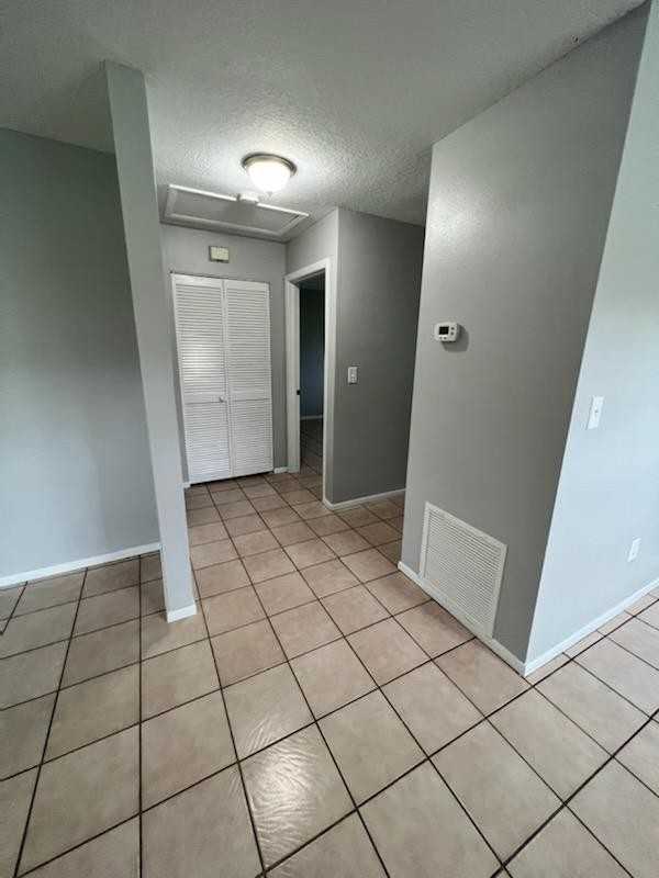 1412 21st Ave E - Photo 4 of 12