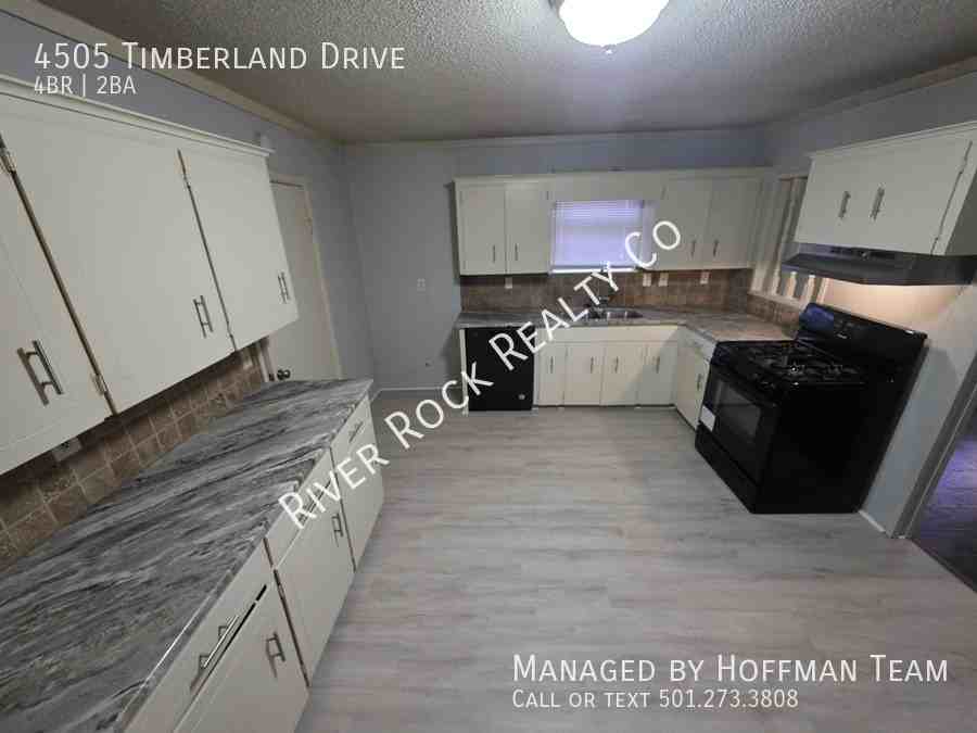 4505 Timberland Drive - Photo 3 of 13