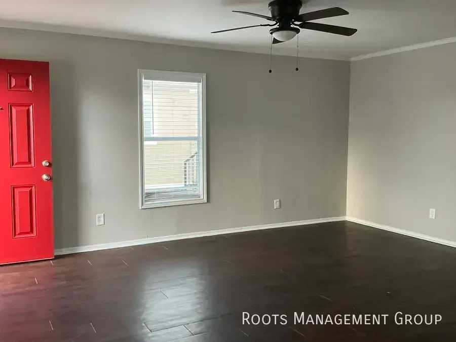 16042 Maladi Dr #16042M - Photo 6 of 23