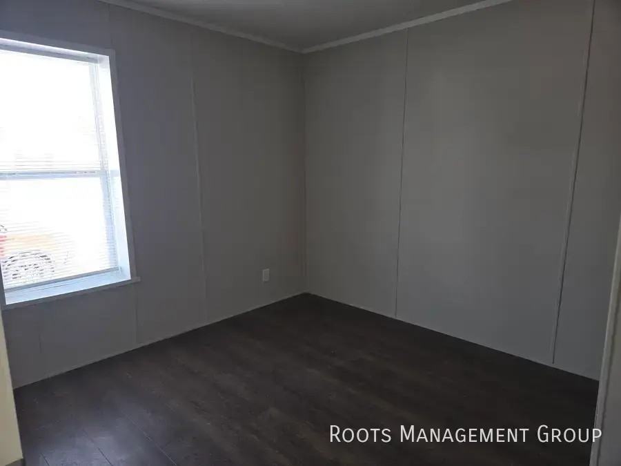 2764 Apollo Dr - Photo 6 of 15