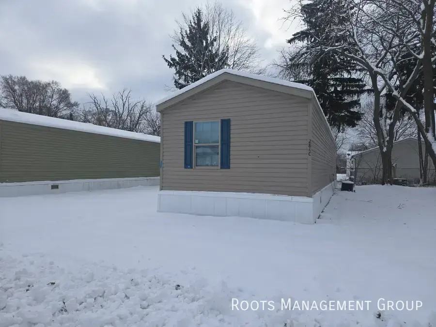 2840 Gemini St - Photo 3 of 16