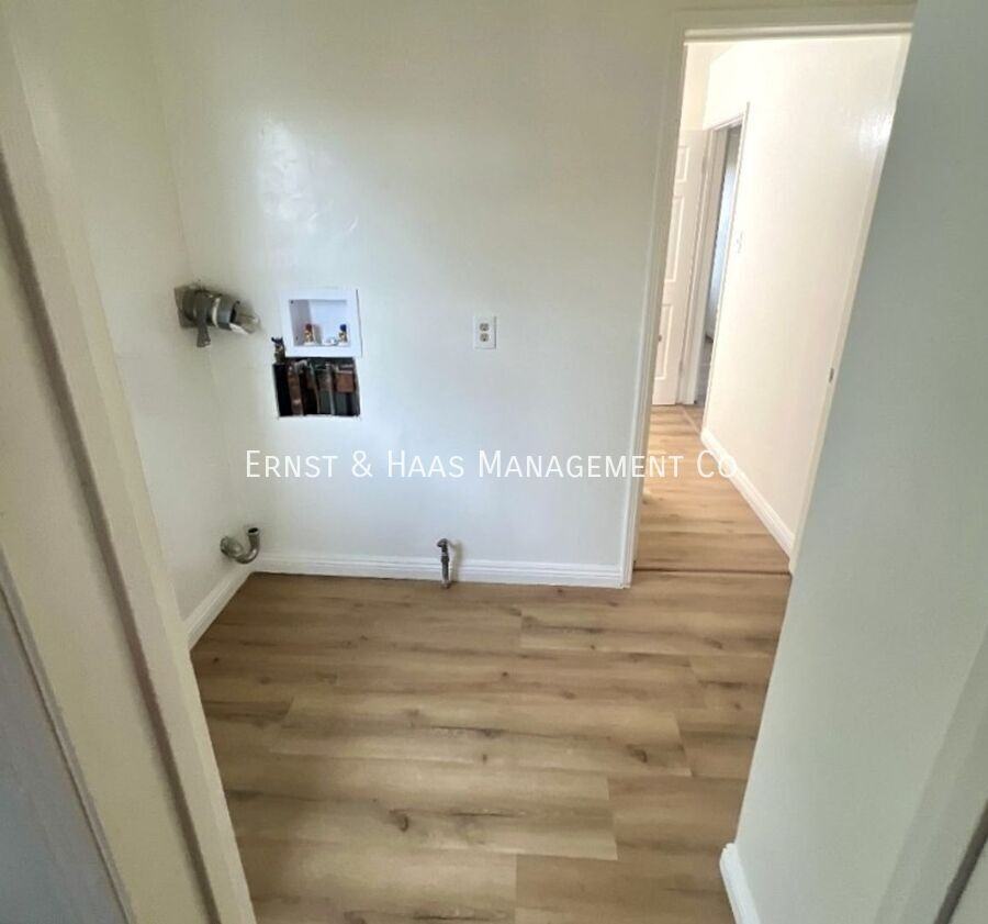 2220 Mckenzie Street - Photo 6 of 7