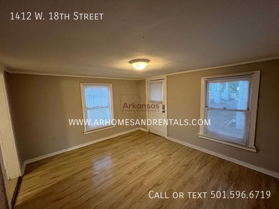 1412 West 18th Street - Photo 2 of 16