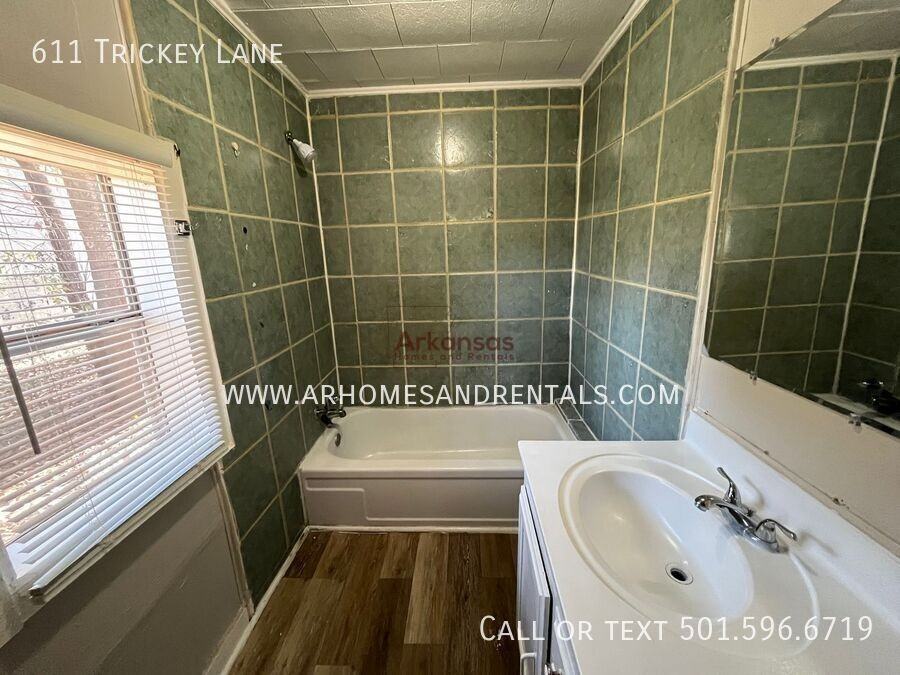 611 West Trickey Lane - Photo 7 of 16