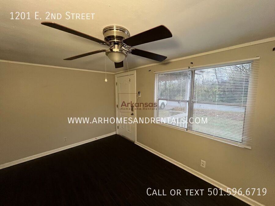 1201 East 2nd Street - Photo 2 of 8