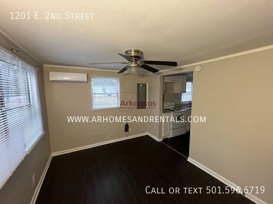 1201 East 2nd Street - Photo 3 of 8