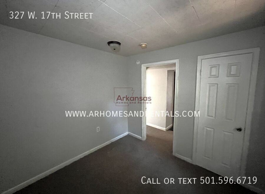 327 West 17th Street - Photo 6 of 6