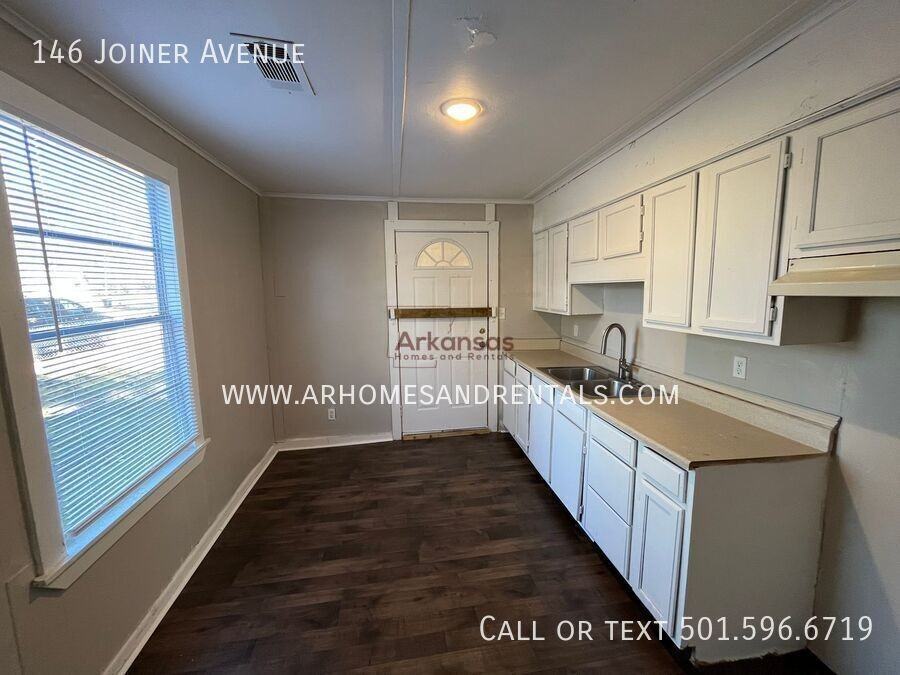 146 Joiner Avenue - Photo 4 of 9