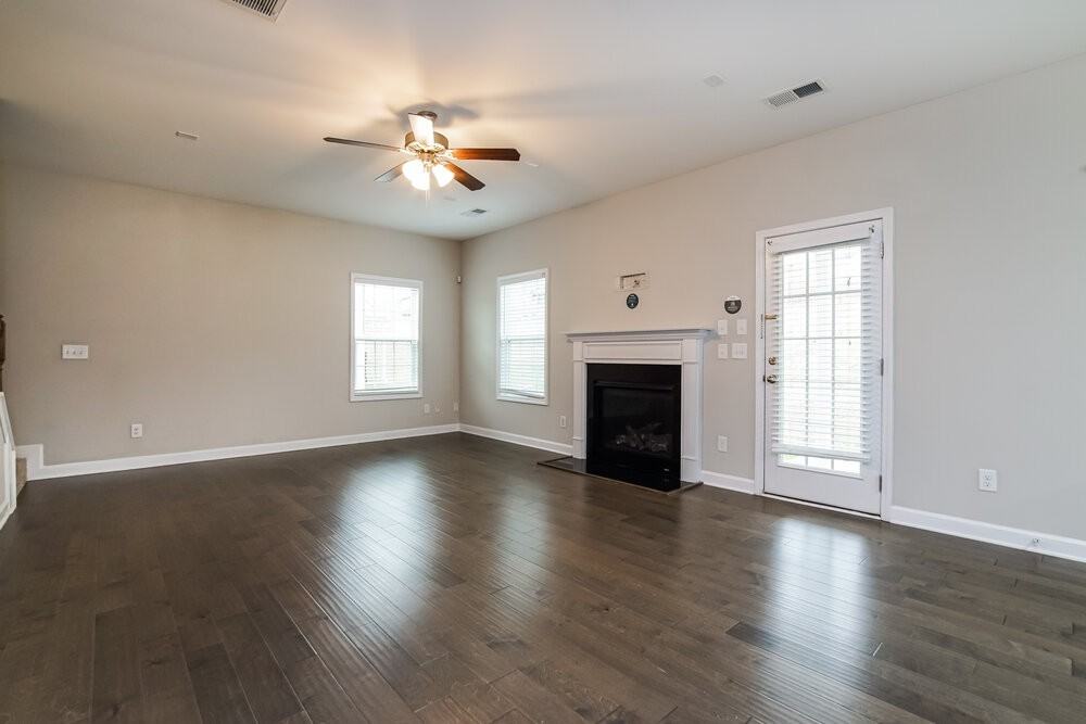 252 Lanier Pl - Photo 5 of 17