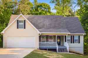 featured image of 335 Alcovy Cir