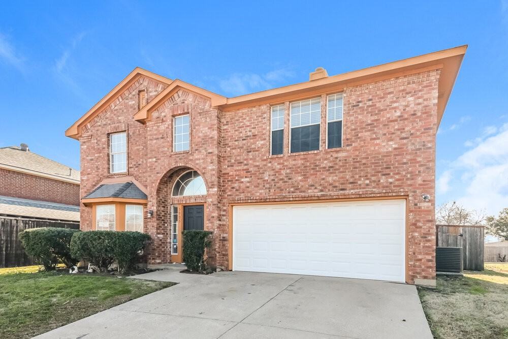 5909 Iris Dr - Photo 4 of 24