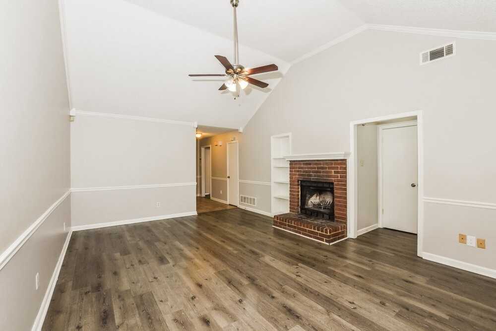 6589 Silver Oak Cv - Photo 5 of 16