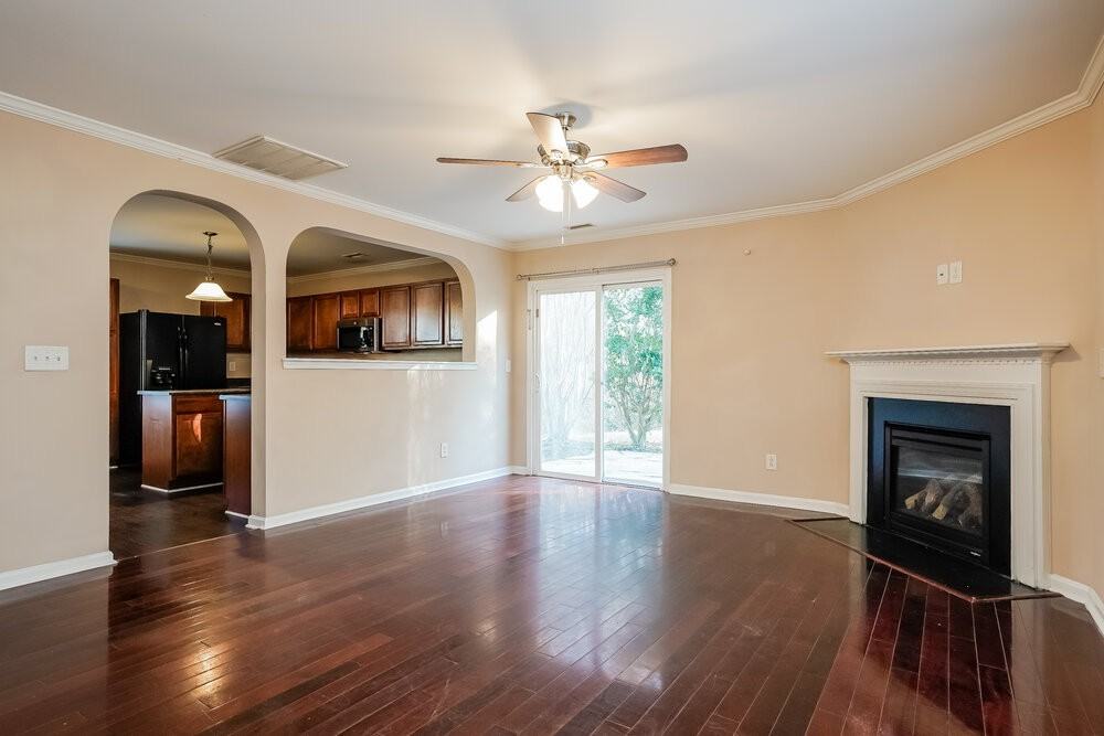 4315 Offshore Drive - Photo 4 of 17