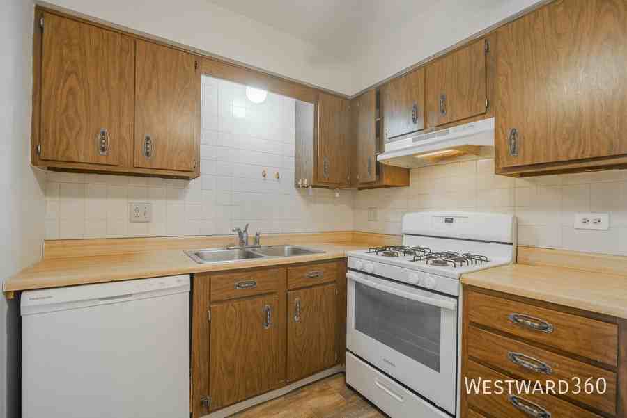 10413 Dearlove Road #AG - Photo 5 of 12