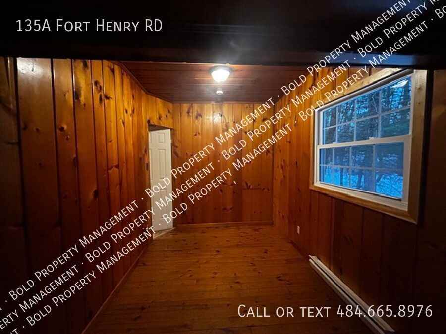 135A Fort Henry Rd - Photo 2 of 10