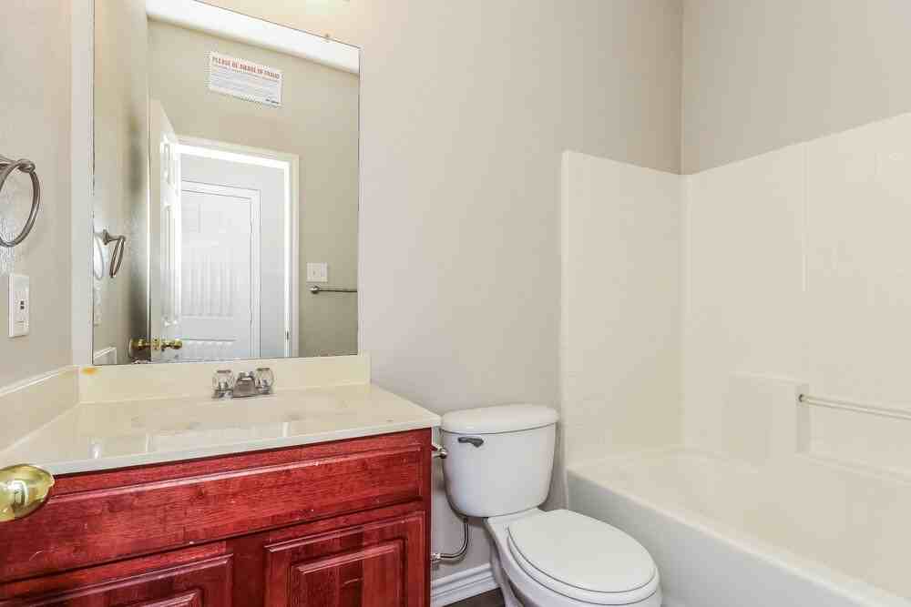 9328 Rhoni Ct - Photo 5 of 14