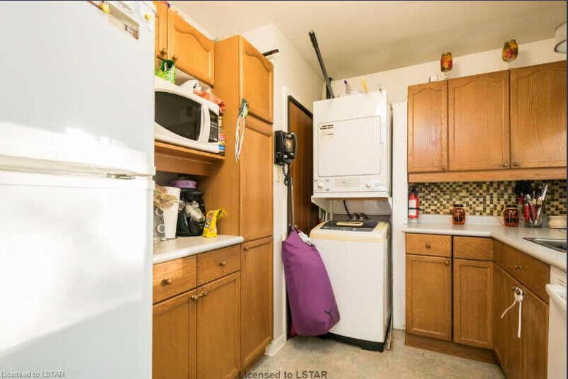 1217 Patann Drive - Photo 4 of 9