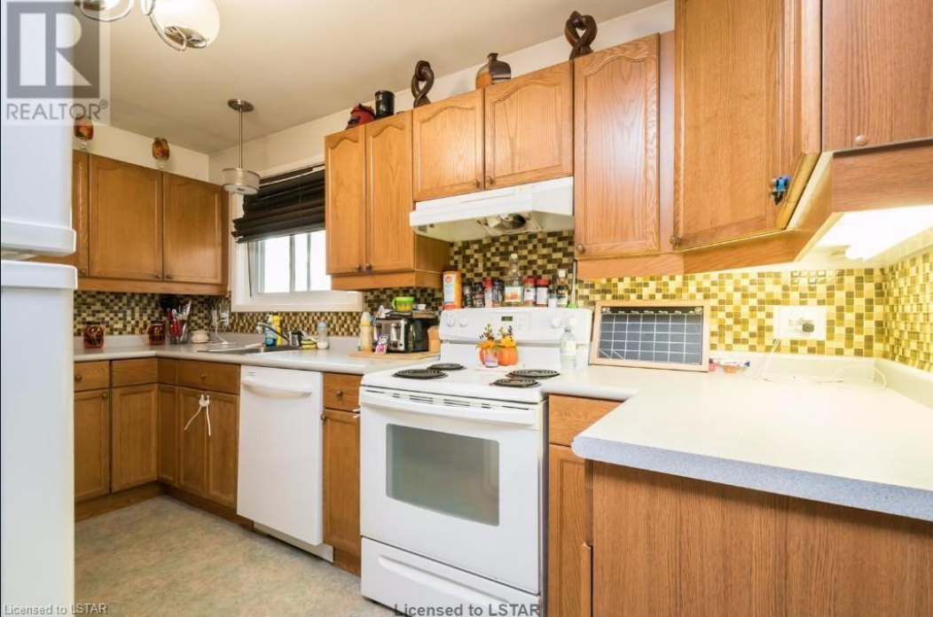 1217 Patann Drive - Photo 5 of 9