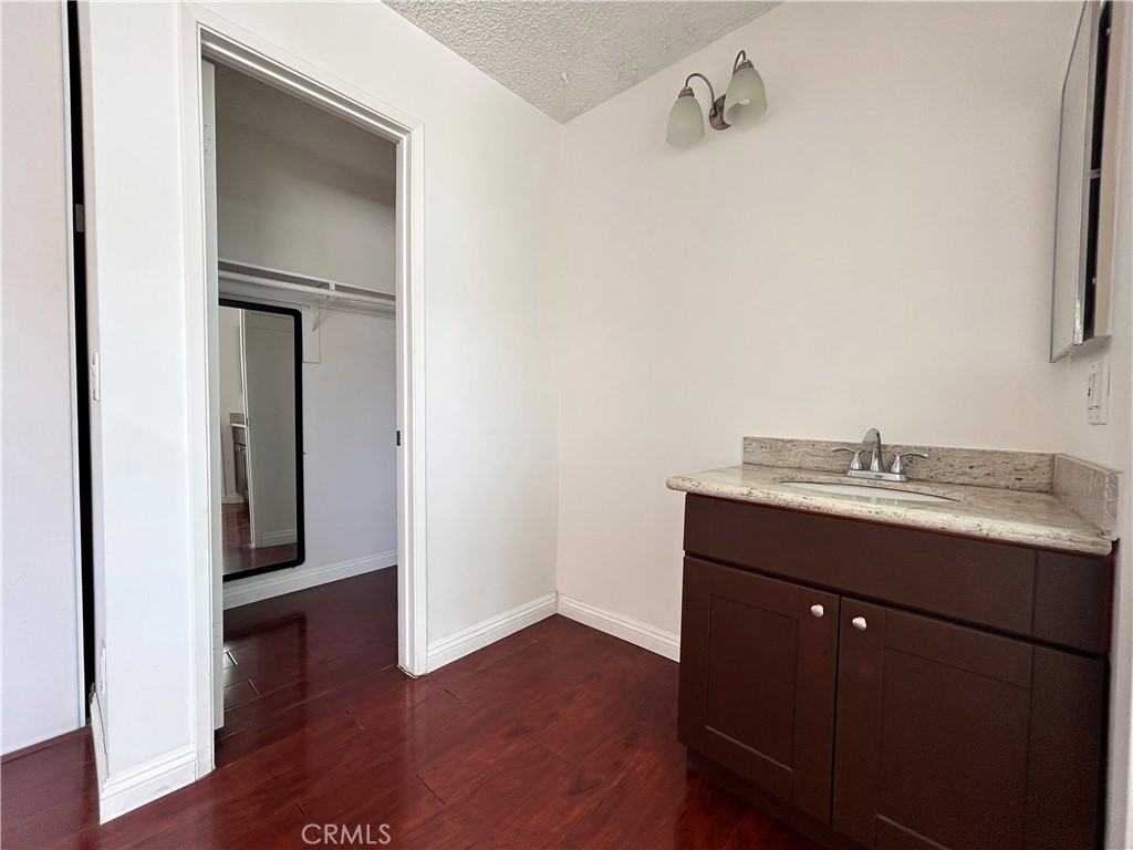 25930 Narbonne Ave #25930 - Photo 5 of 14