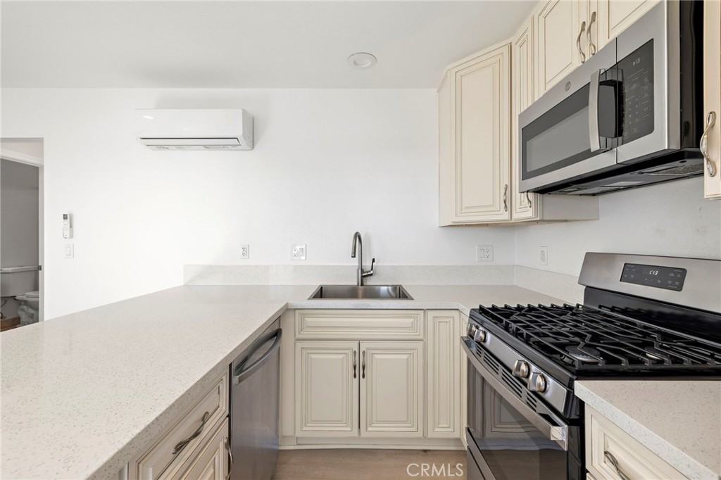 33771 Copper Lantern Street #33771B - Photo 2 of 14