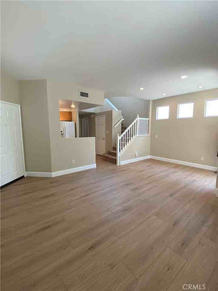 54 Bloomfield Lane #54 - Photo 6 of 19