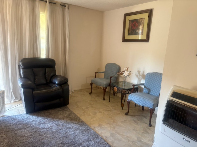 2565 Peres Avenue - Photo 7 of 9