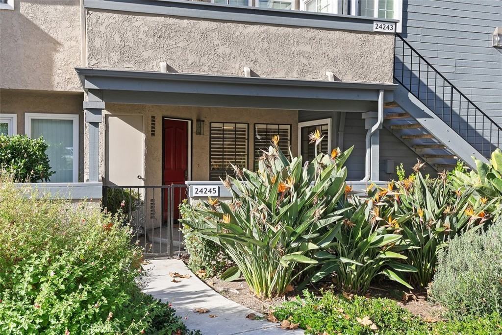 24245 Avenida De Las Flores #24245 - Photo 3 of 25