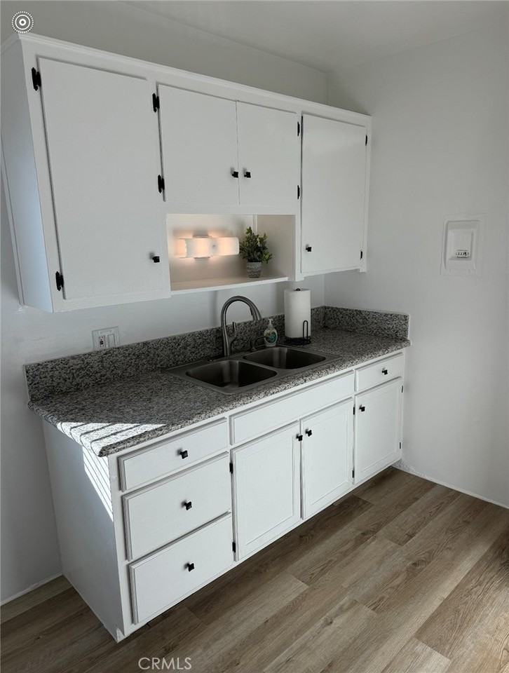 2008 Griffin Avenue #2008 - Photo 5 of 6