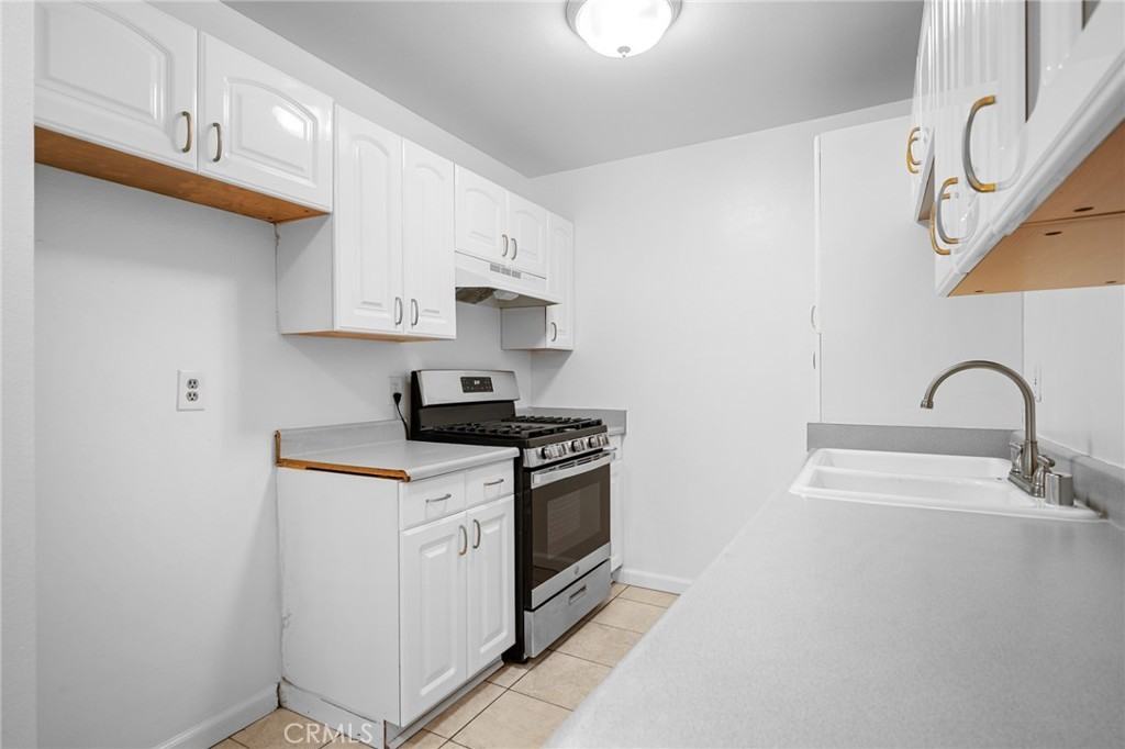 409 N Burchett Street #409-119 - Photo 3 of 23