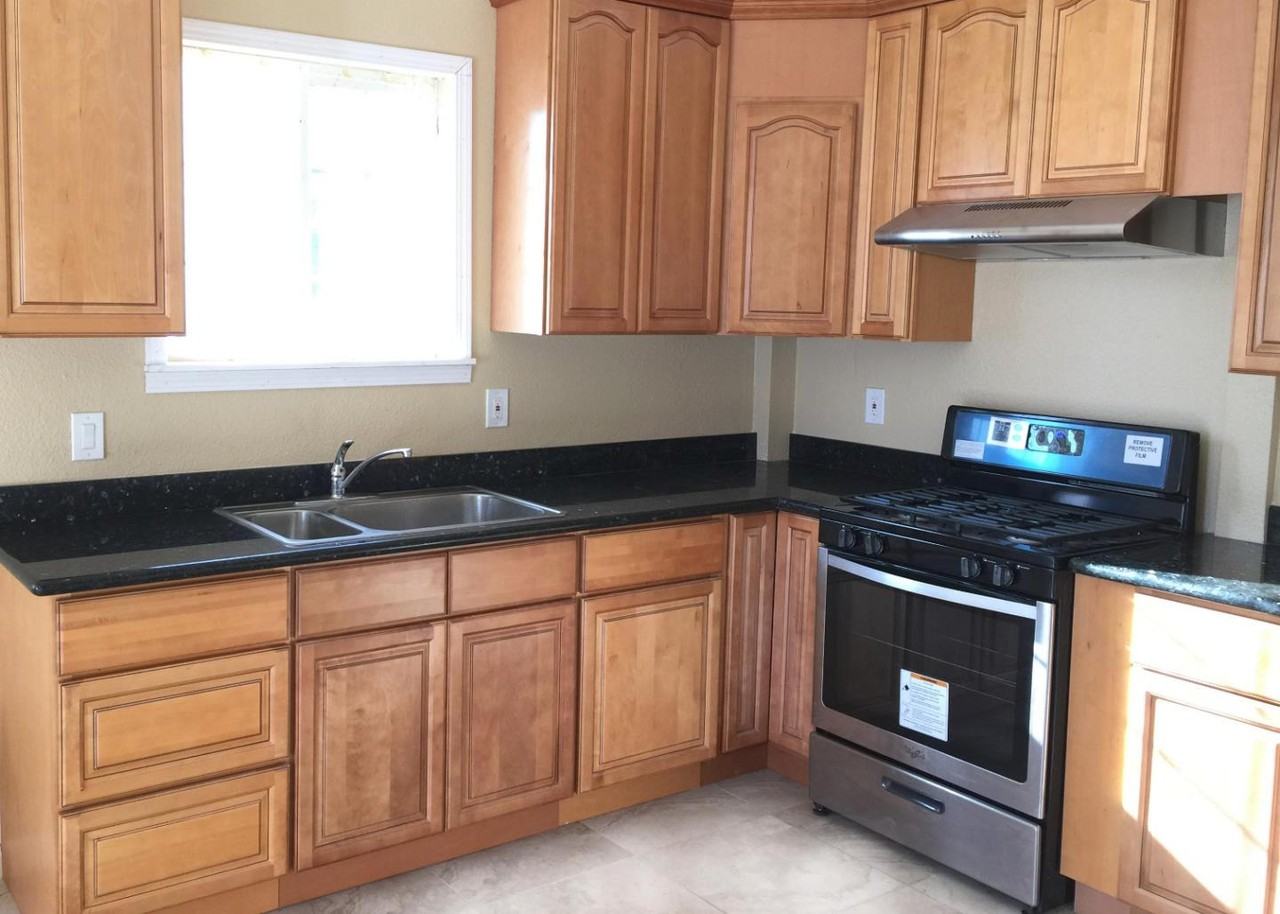 425 Mccreery Ave #425 - Photo 2 of 2