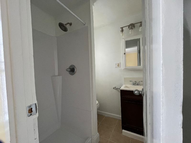 683 State Street - Photo 4 of 10