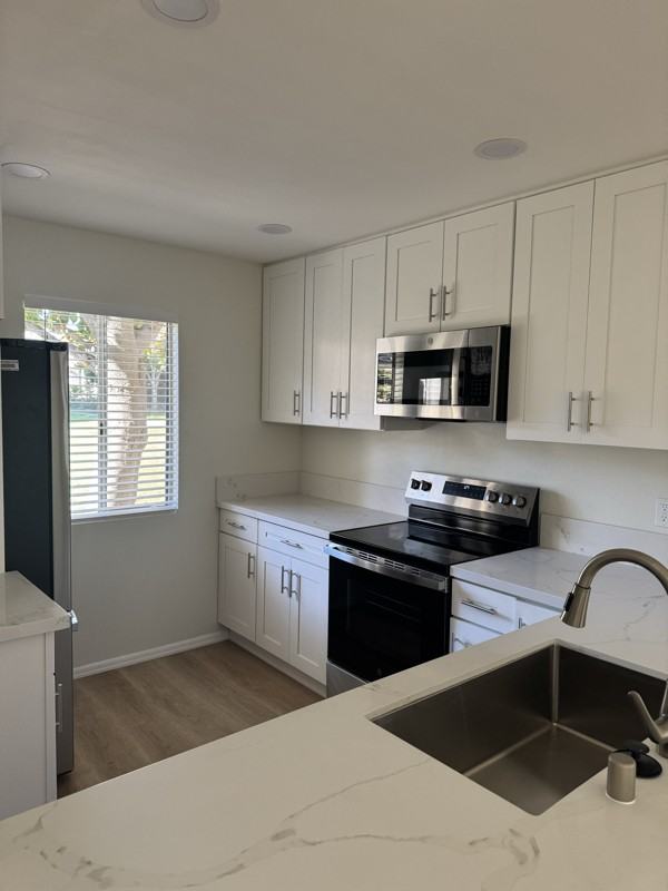 218 Crestview Gln - Photo 3 of 12