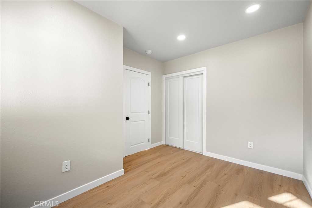 7649 Thousand Oaks Drive #7649 - Photo 4 of 21