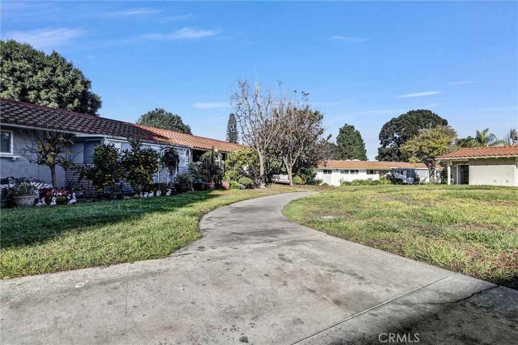 2329 Via Mariposa W #2329O - Photo 6 of 27