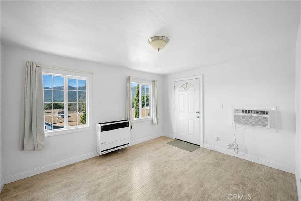 2526 Foothill Boulevard #25261-2 - Photo 3 of 25