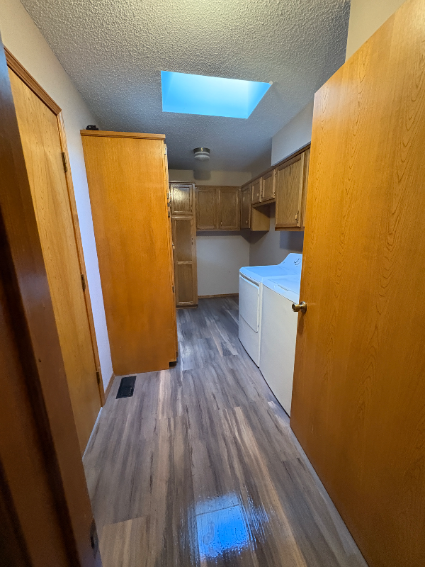 1035 Mcclure Lane - Photo 4 of 11