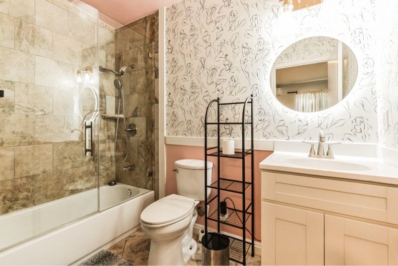 1519 W 37th Pl #M1 - Photo 6 of 13