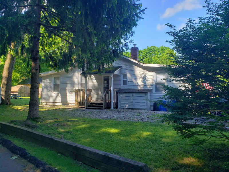 23 Budd Ave - Photo 2 of 24