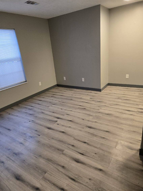 573 Irving Wick Drive East #B - Photo 2 of 9