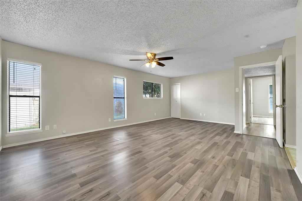 3113 Peachtree Ln #3113 - Photo 2 of 21