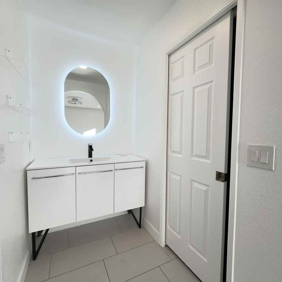 27131 Shadowcrest Lane #27131 - Photo 2 of 41