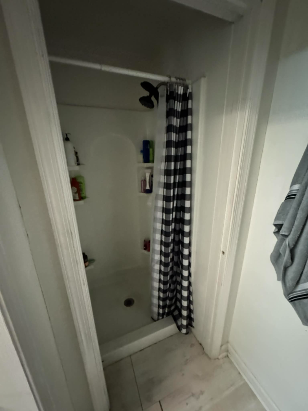 531 West King Street #B - Photo 5 of 6