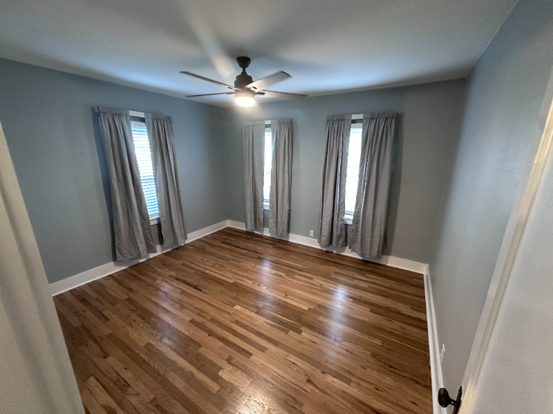 916 Magnolia Street - Photo 6 of 15