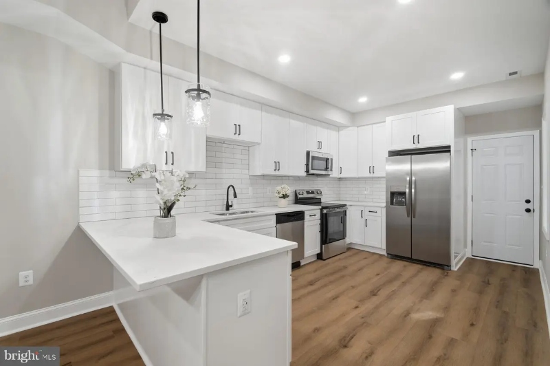 1629 Edmondson Avenue - Photo 3 of 16