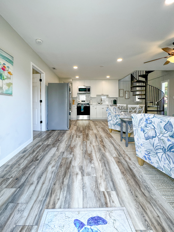 2703 Homes Drive - Photo 3 of 19